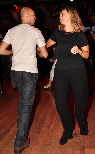 min 2009 11 29 station danse 247